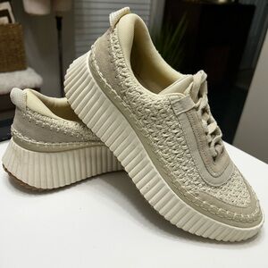 Dolce Vita Dolen Sneakers Sandstone Knit Size 7.5